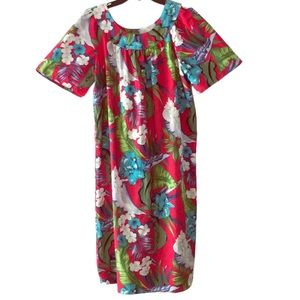 Kole Kole red vintage Hawaiian dress